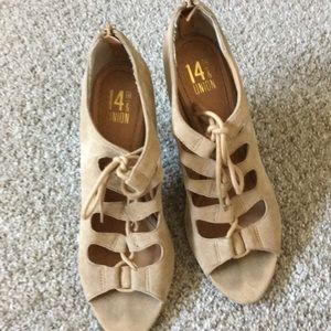 14th & Union Nude Heels